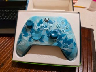 Xbox Wireless Controller – Ice Breaker Special Edition,