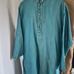 Kurta Set With Embroidery 