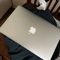 MacBook