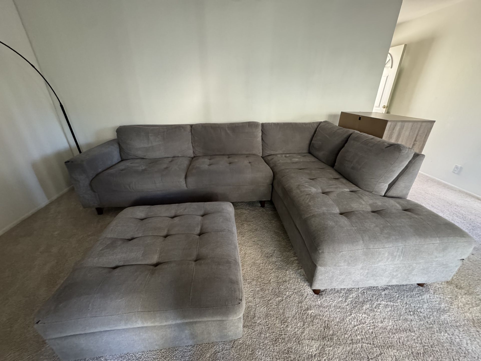 L- Shaped Sectional - Right Arm Facing Open End Chaise