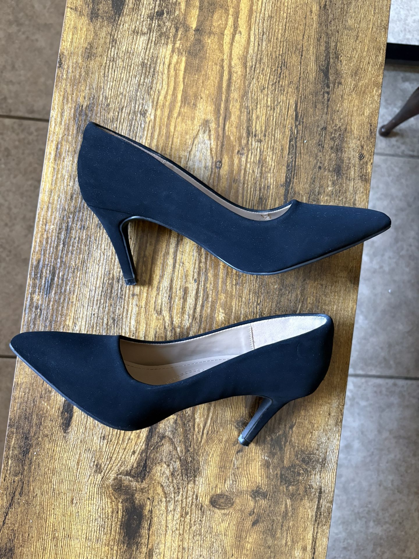 Black Pointed Heels