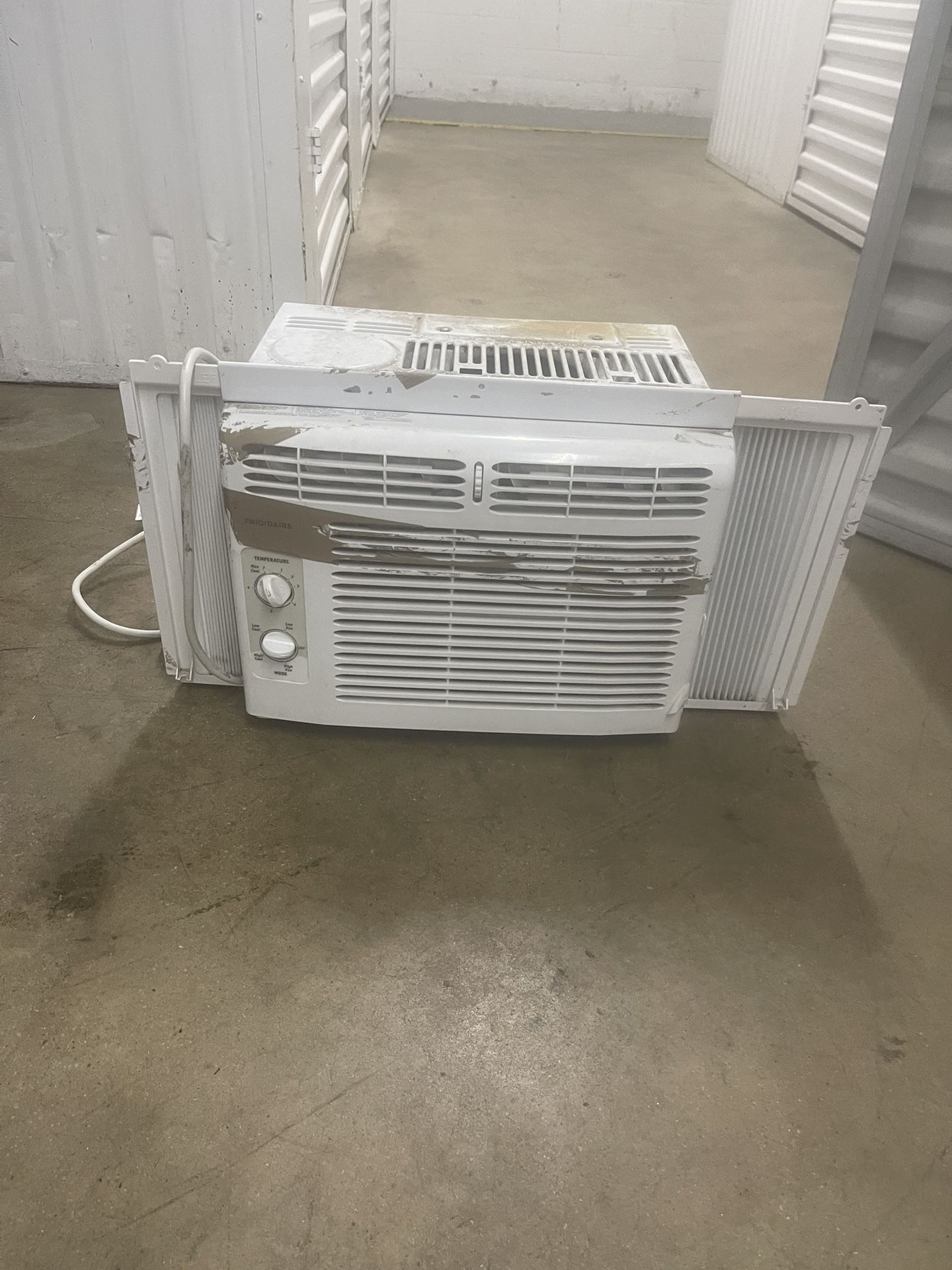 Frigidaire Air Conditioner