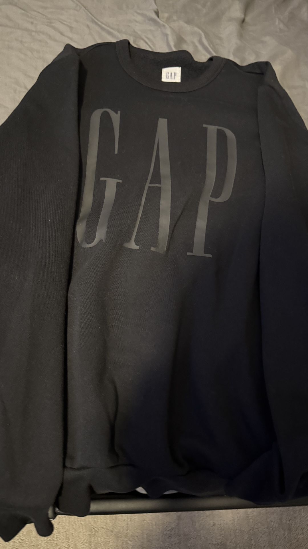 Gap Sweater