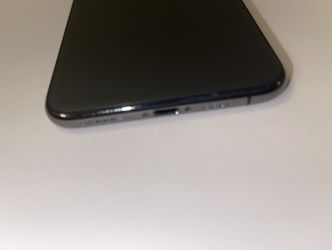 iPhone 11 Pro Max Unlocked