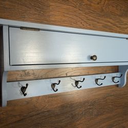 Shaker Style Coat and Mitten Rack