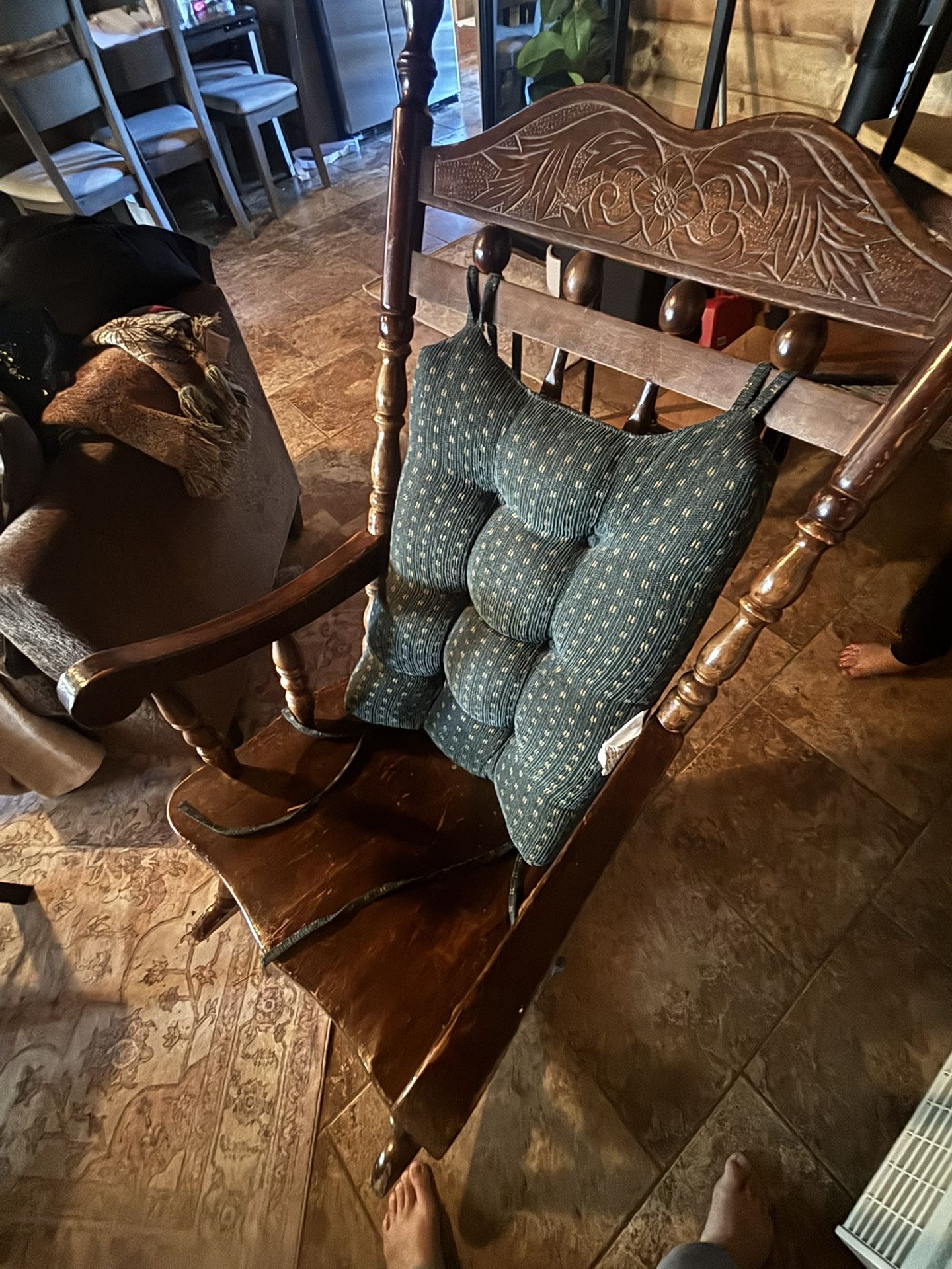 Wood Rocking Chair 