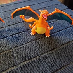Charizard Figurine 