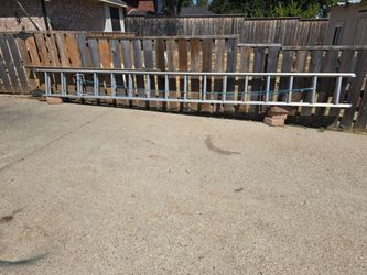 32 ft extension ladder