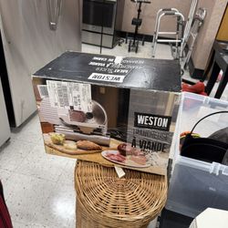 Meat Slicer 9” Weston