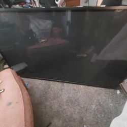 LG PLASMA TV (60")