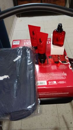 Authentic Ralph Lauren Polo Red 1.36oz Edt Bottle 3pc Giftset with Free Polo Pouch Bag (New Items) Asking $50  All Firm on Price