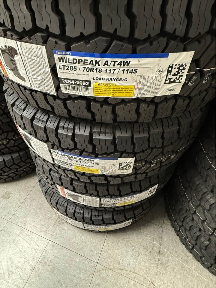 (4) LT 285-70-18 Falken Wildpeak AT4w Free Alignment