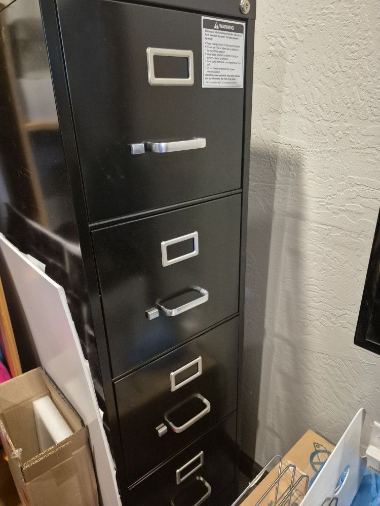 4 Drawer File Cabinet