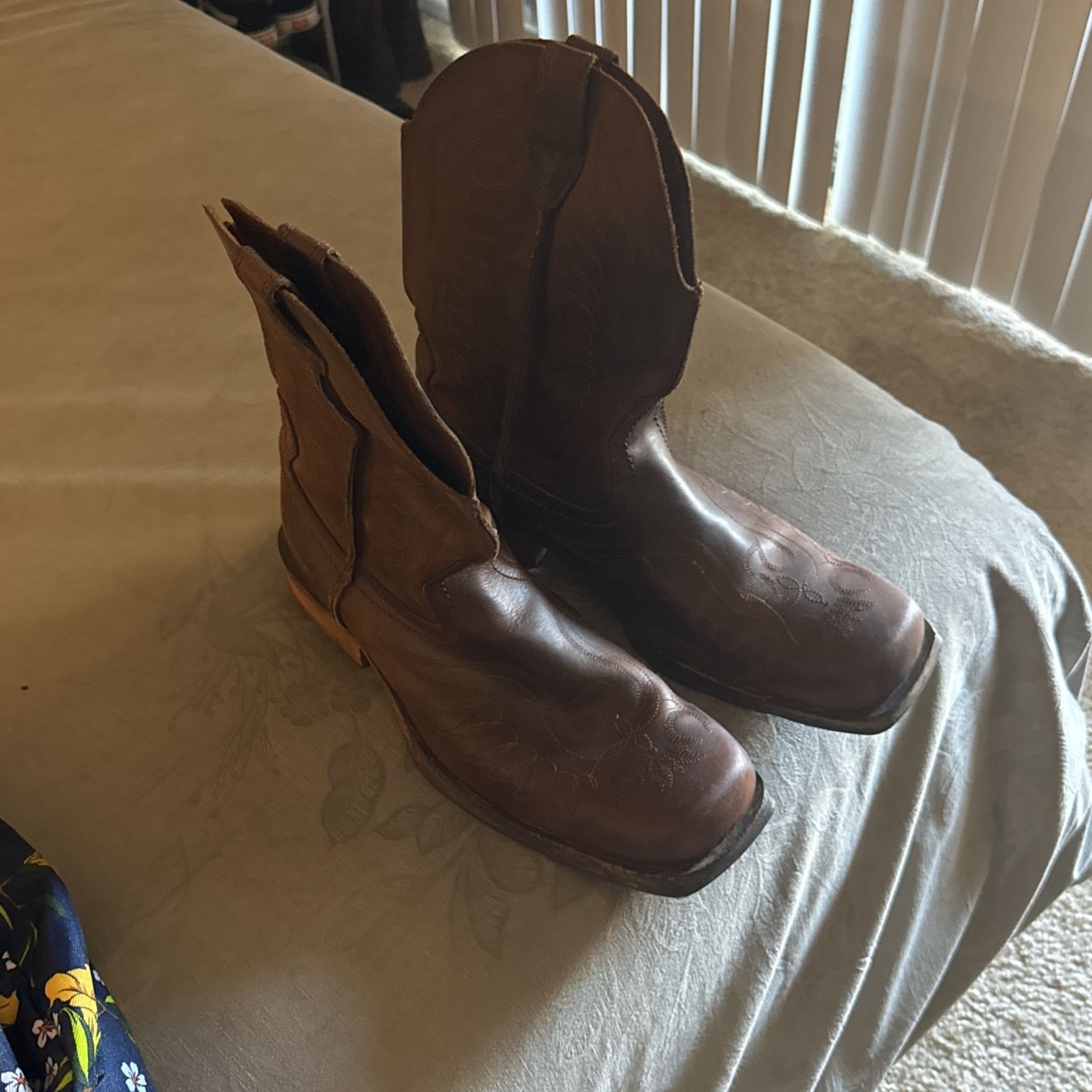 Ariat Boots Size 13D