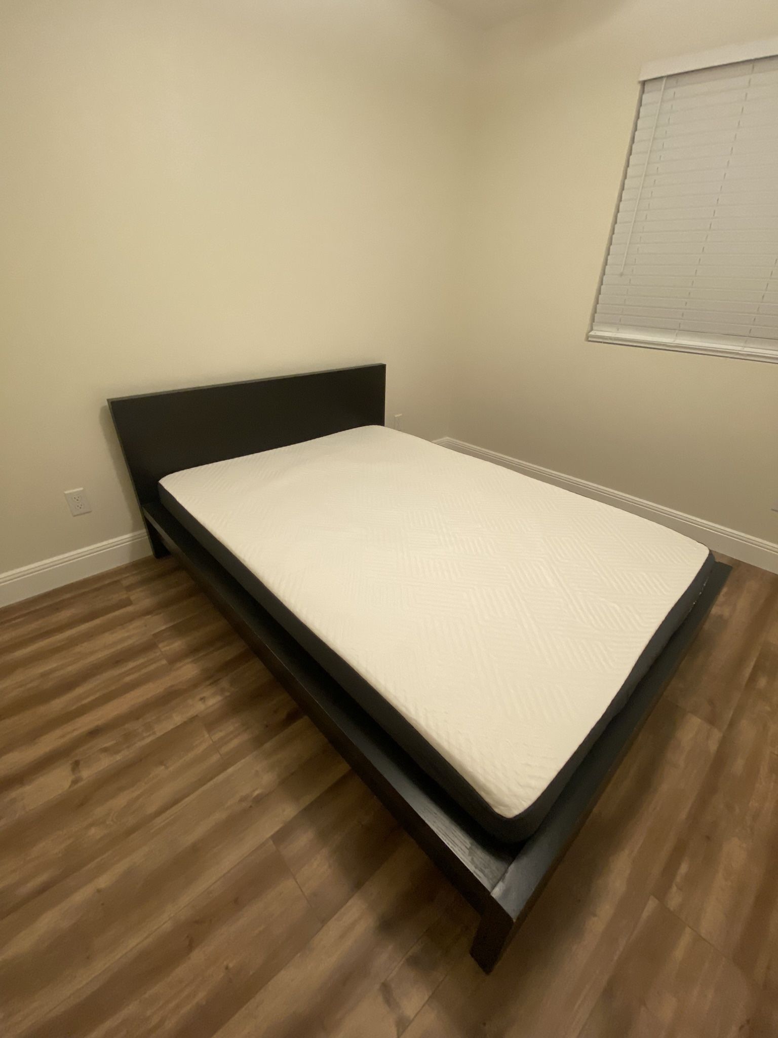 Bed Frame With New Luna Memory Foam