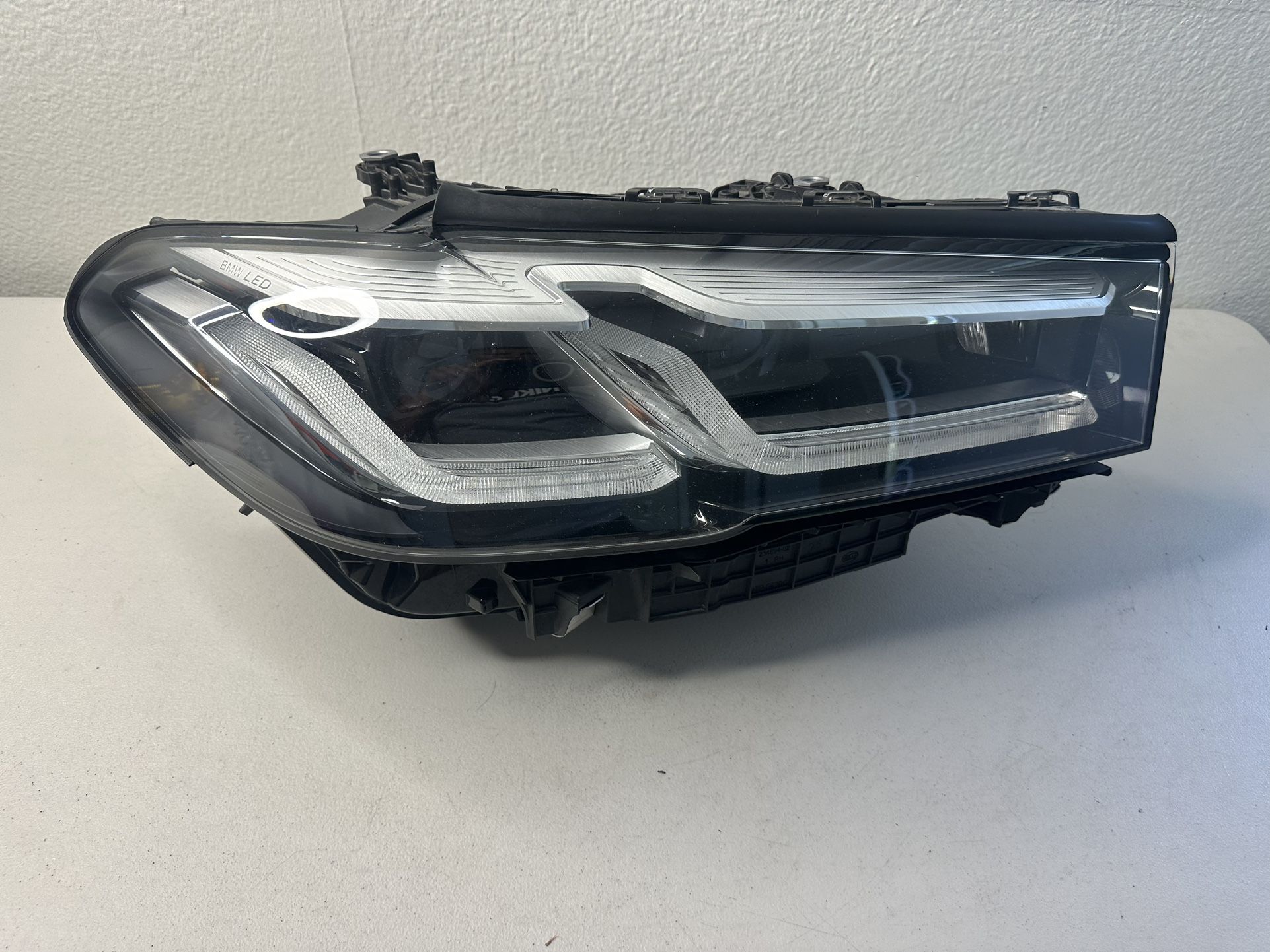 21-22 BMW 5 SERIES 530I 540I 550IX M5 G30 Full LED Adaptive R Psge HEADLIGHT OEM