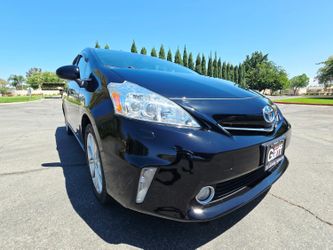 2014 Toyota Prius v