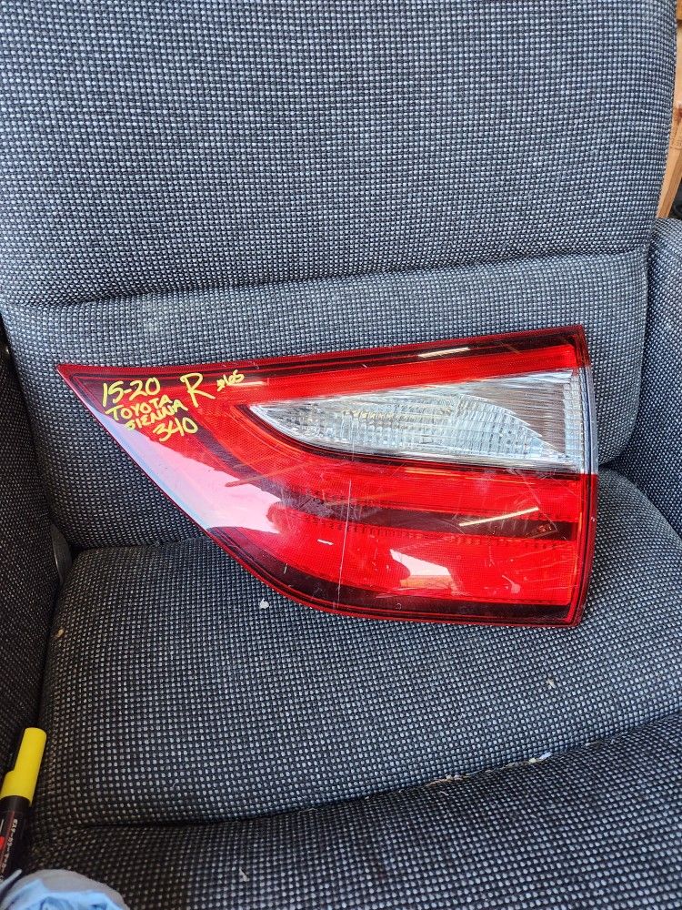 2018 Toyota Sienna taillights Parts