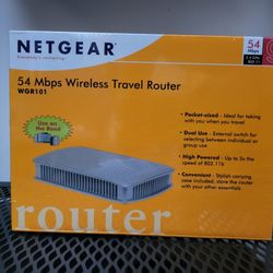 Netgear 54Mbps Wireless Travel Router