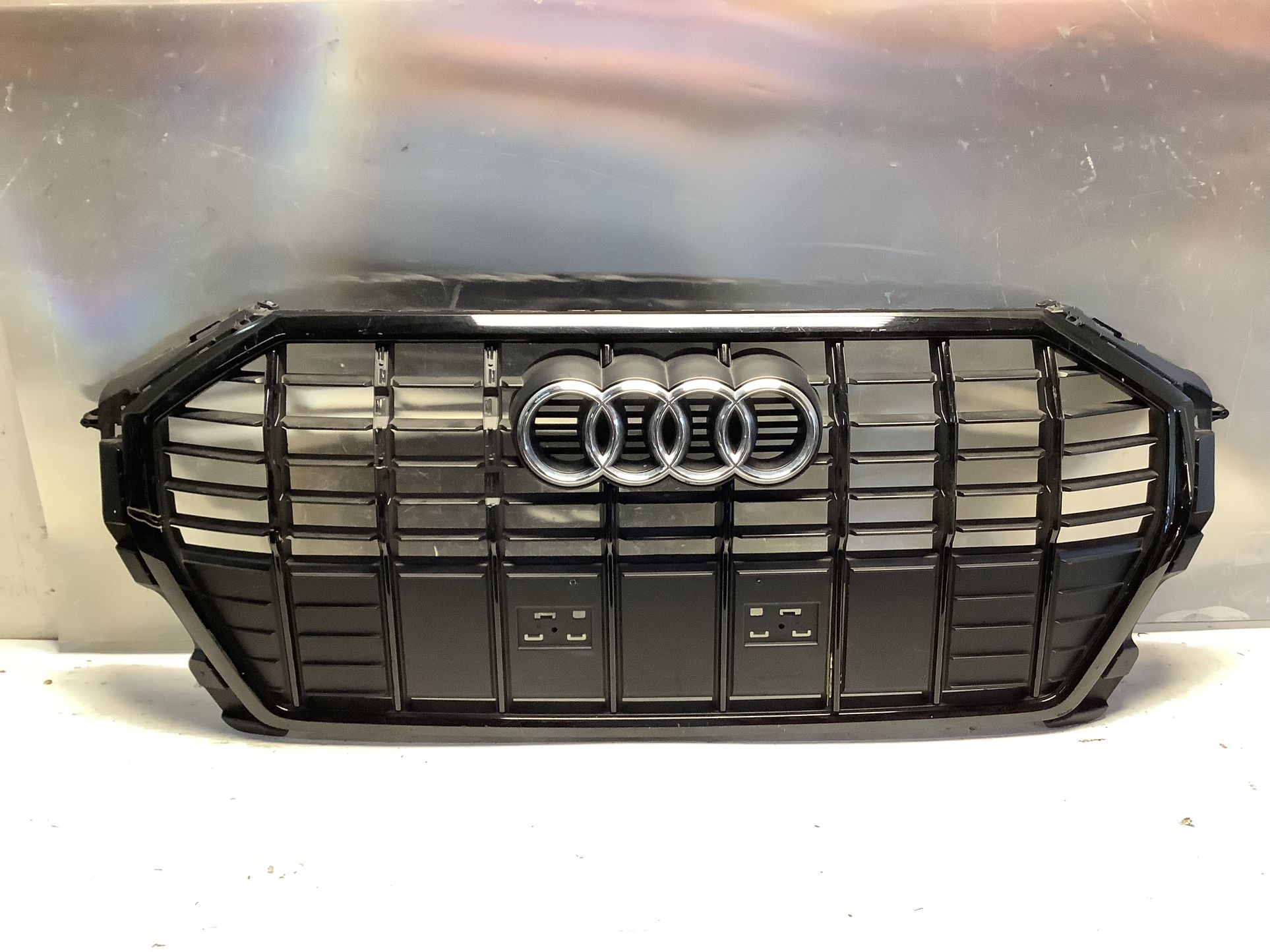 2019- 2024 AUDI Q3 PREMIUM S- Line FRONT BUMPER GRILLE OEM