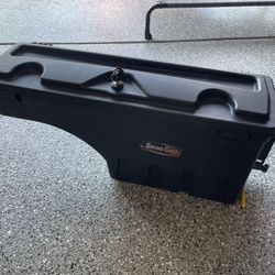 Toyota Tundra Swing Arm Box