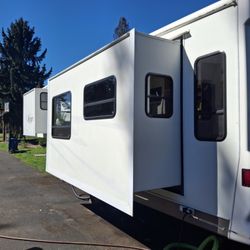 Beautifully Remodeled Carriage Compass 2005