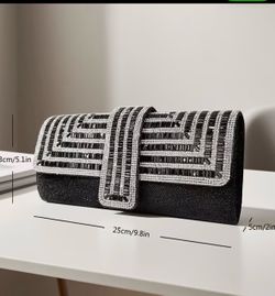 Elegant sparkling clutch handbag