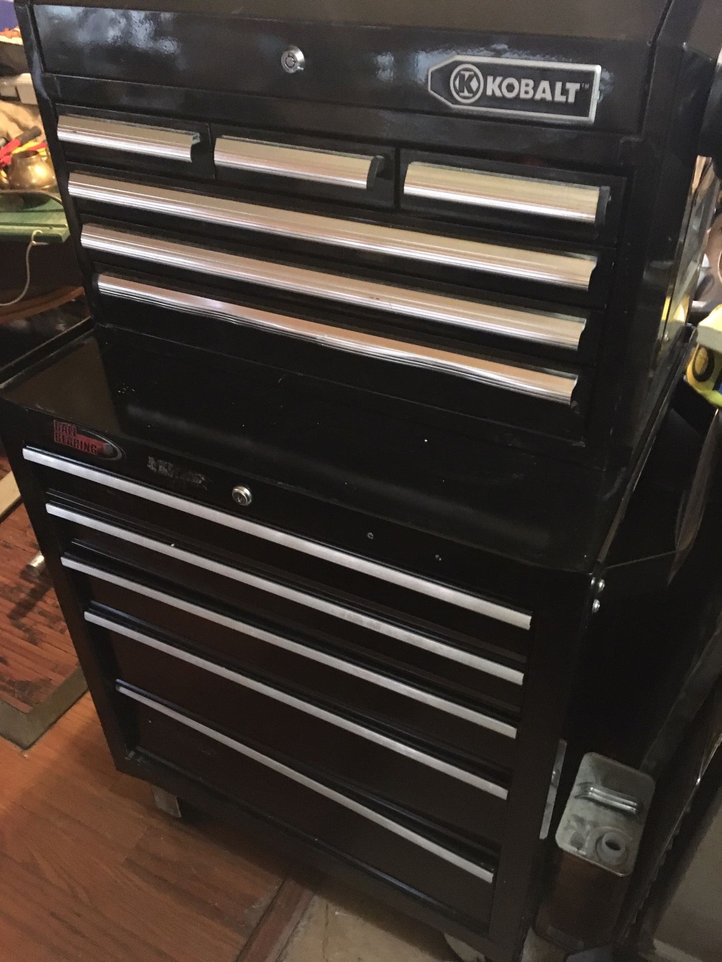 Tool box w/ tools