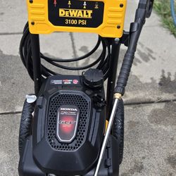 3100 Dewalt Power Wadher Gas Motor Honda