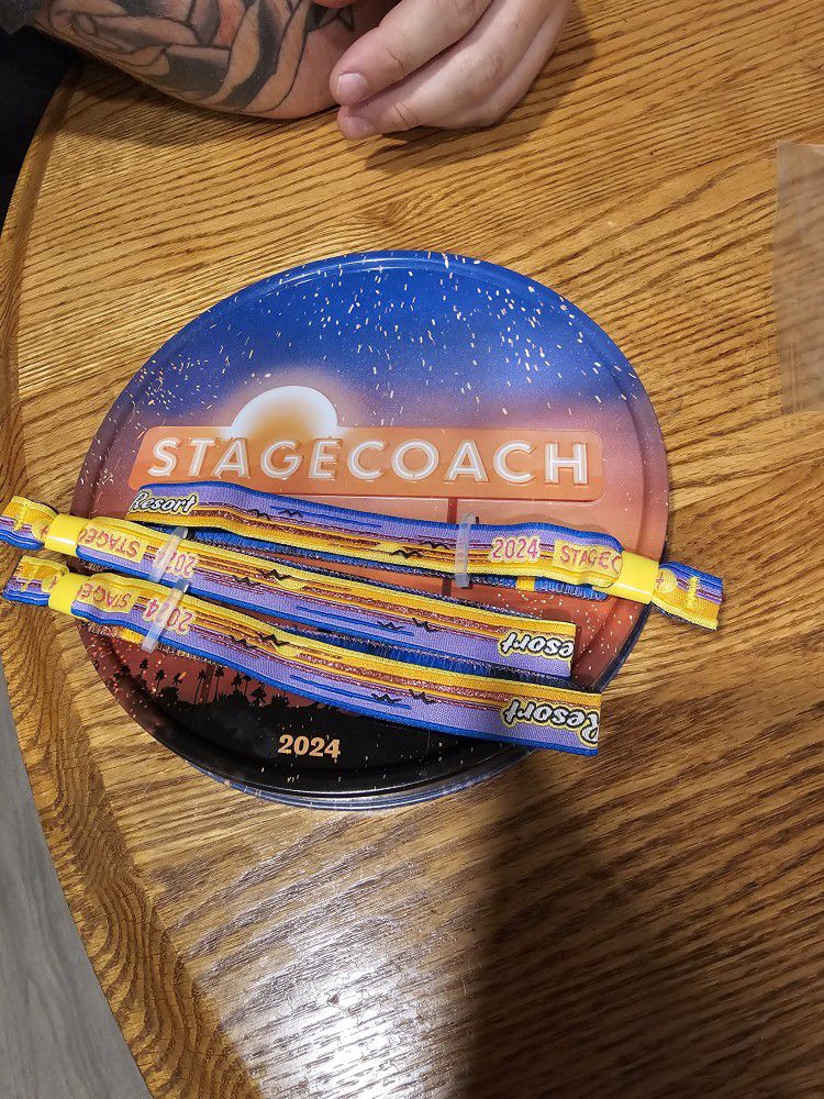 Stagecoach Rv Wrist Band
