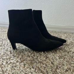 Universal Thread - Womens Boots