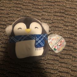 Jen The Penguin Squishmallow
