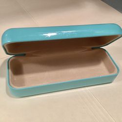 UNUSED Tiffany & Co. Hard Clamshell Sunglasses Eyeglasses Case Teal Magnetic Closure