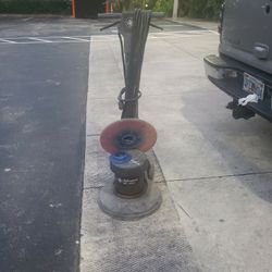 Advance Floor Polishing Machine  Works Great 