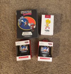 Sonic The Hedgehog And Super Sonic Christmas Hallmark Ornaments