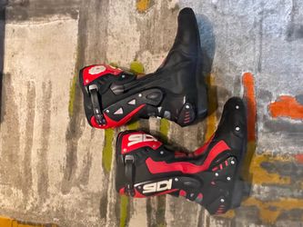 Sidi motorcycle boots 9.5