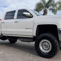 Kmc IMS 552 Machine Silver 18x9 8x180 +0 Offset With aToyo M/T 38x13.50R18 Tires🔥🔥🔥🔥🔥
