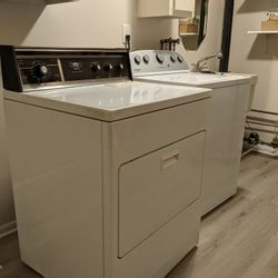 Whirlpool Washer +  Kenmore Dryer (Electric)

Plus new hot and cold water hoses.
Excellent condition.
Pickup only in Brunswick. Thanks.