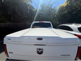 Tonneau  leer