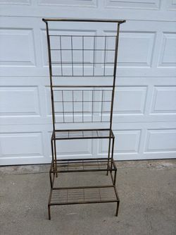 Metal plant rack