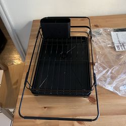 Black dish drying rack with utensil holder