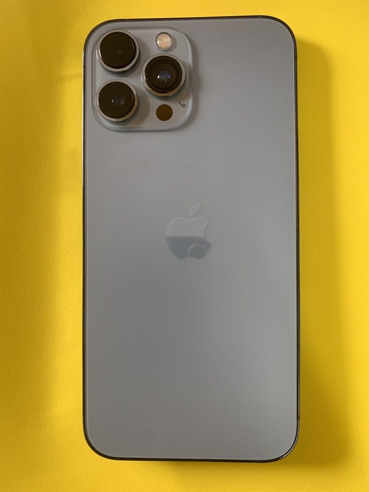 Apple iPhone 13 Pro Max, 128GB, blue,95%battery,new screen - Unlocked (Renewed)