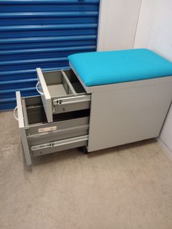 Mobile Pedestal Drawer Unit with Seat Cushion