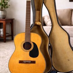 Vintage Decca Acoustic Guitar w/ Hard Case – Tuned & Ready to Play