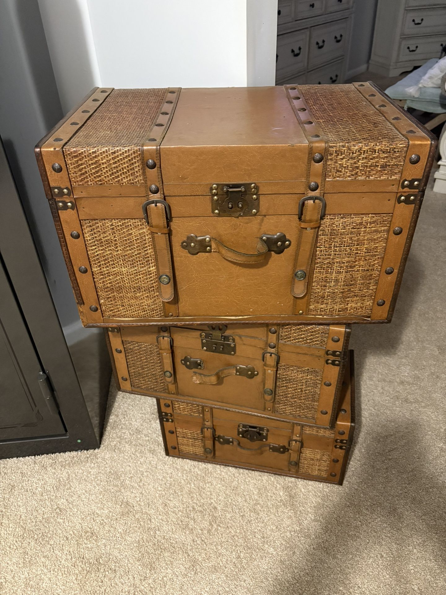 3 Pieces Boxes Decoration