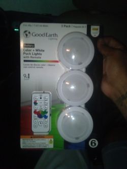 Good earth puck lights