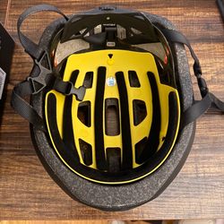 Specialized Align II MIPS Bike Helmet – Black – Good Condition