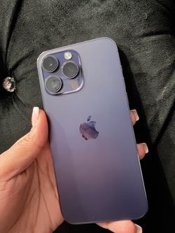IPhone 14 pro max purple