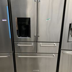 Kitchen Aid 5 Door In Stainless Steel Used With Platinum Interior