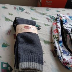 2 Pair Of Boot Socks